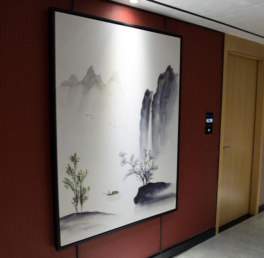 Guangzhou Hongcheng Hotel Exterior photo